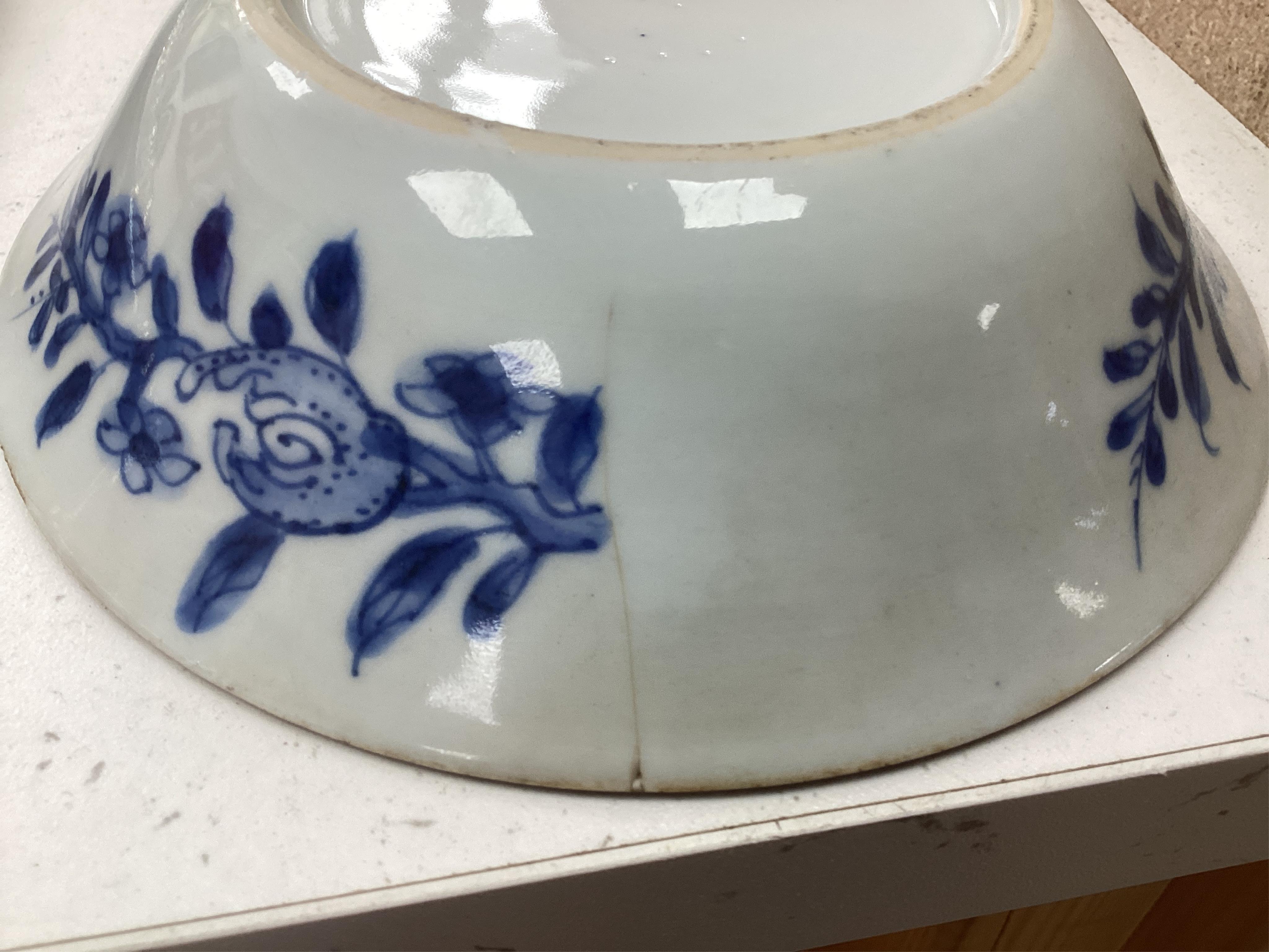 Japanese and Chinese ceramics to include a famille noire vase, a blue and white dish and a Japanese pot and cover, largest 19cm high. Condition - varies
